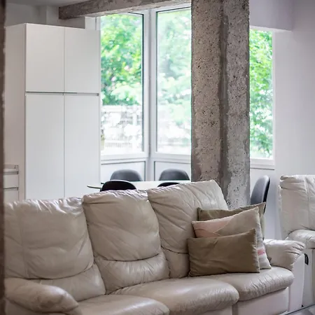 Aldapa By People Διαμέρισμα *