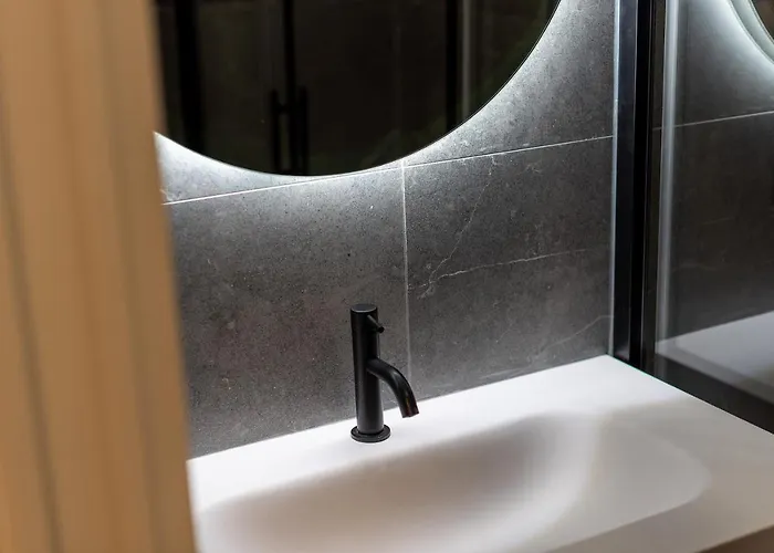 Aldapa By People * Σαν Σεμπαστιάν