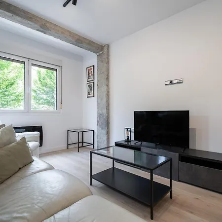 Aldapa By People * San Sebastián