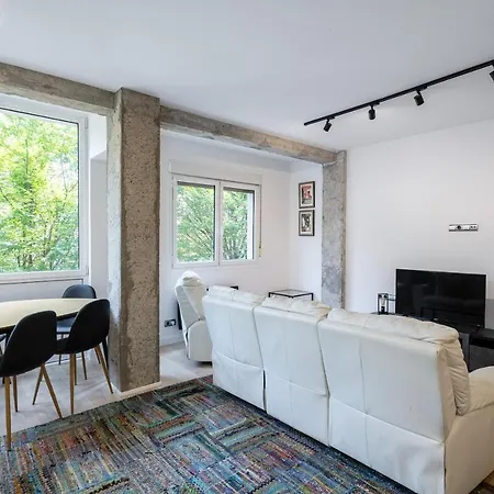 Aldapa By People San Sebastian